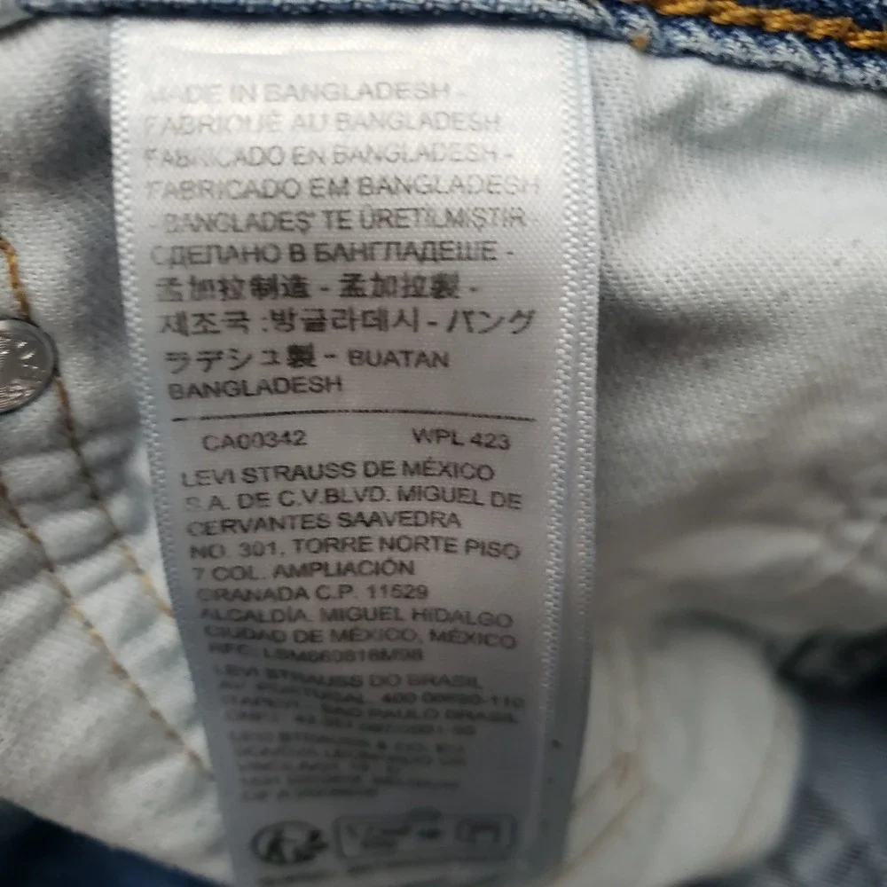 Levi's 550 Jeans Mens 38x30 Blue Relaxed Pockets Denim Medium Wash